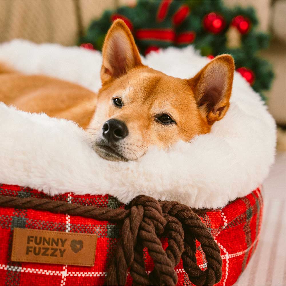 Classic Jacquard Plush Donut Dog Bed - Snuggle Den - Image 8