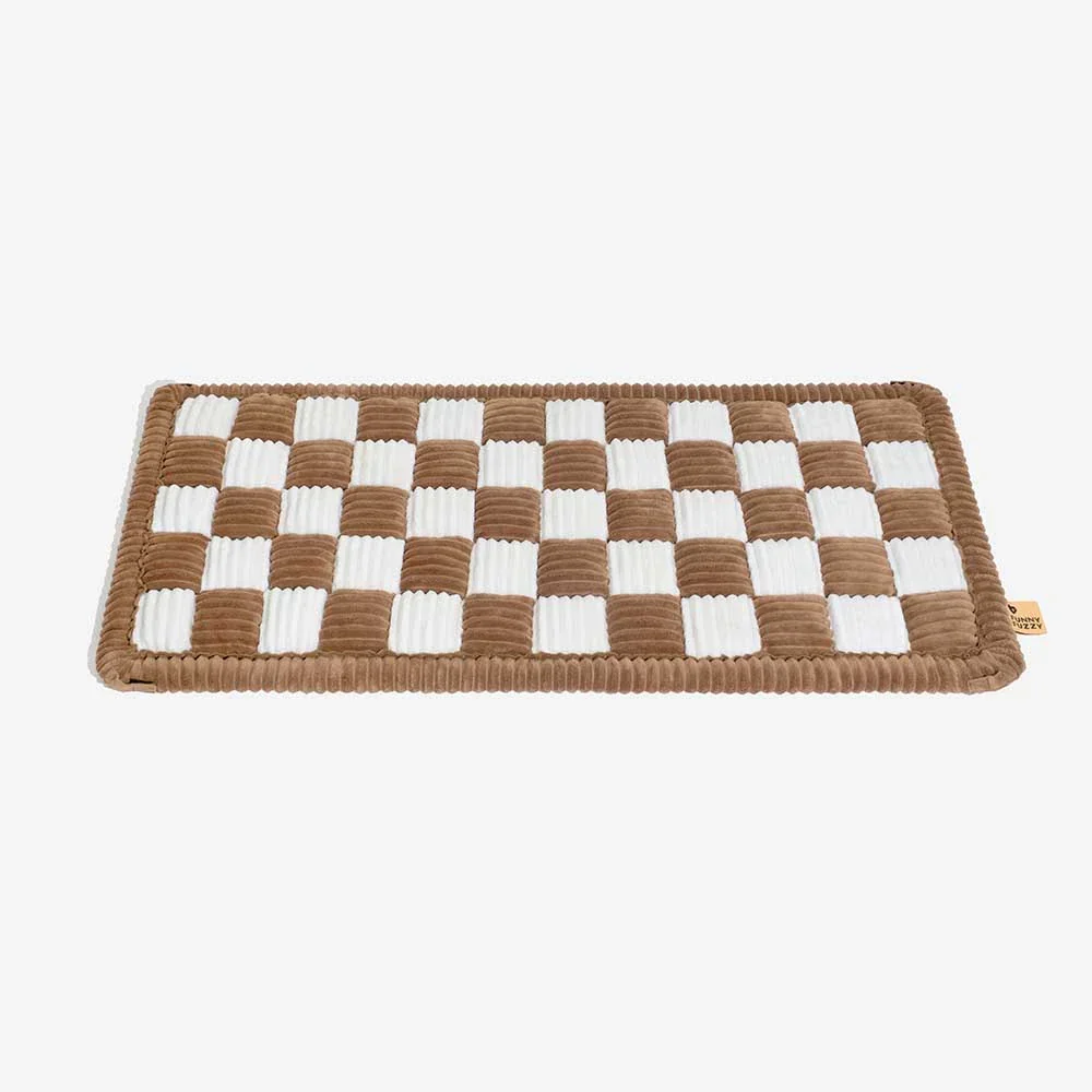 Cozy Plaid Non-Slip Dog Bed Mat for Car Seat Extender - Image 17