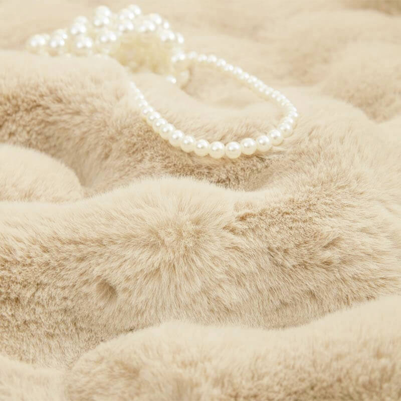 Cozy Plush Solid Colour Non-slip Couch Cover - Image 7