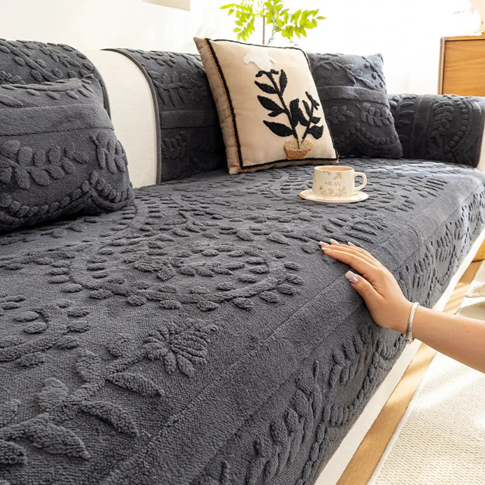 Jacquard Plush Comfortable Scratch-Resistant Non-Slip Couch Cover - Image 7