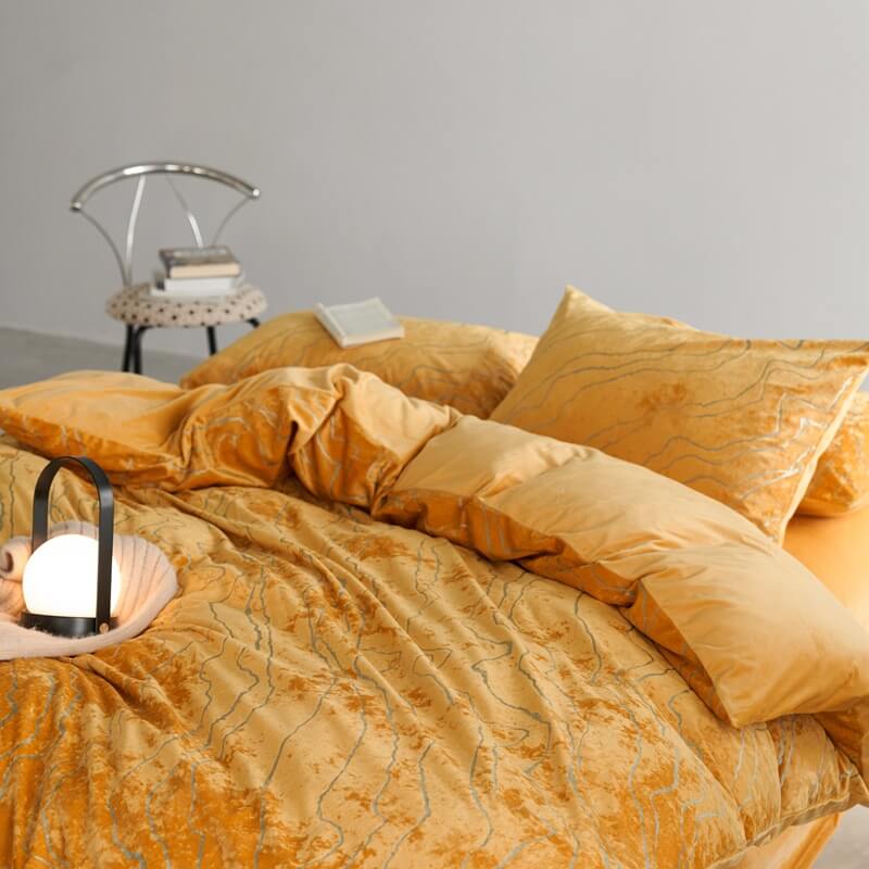 Premium Velvet Soft Anti-Static Suede Bed Sheet Set - Image 6