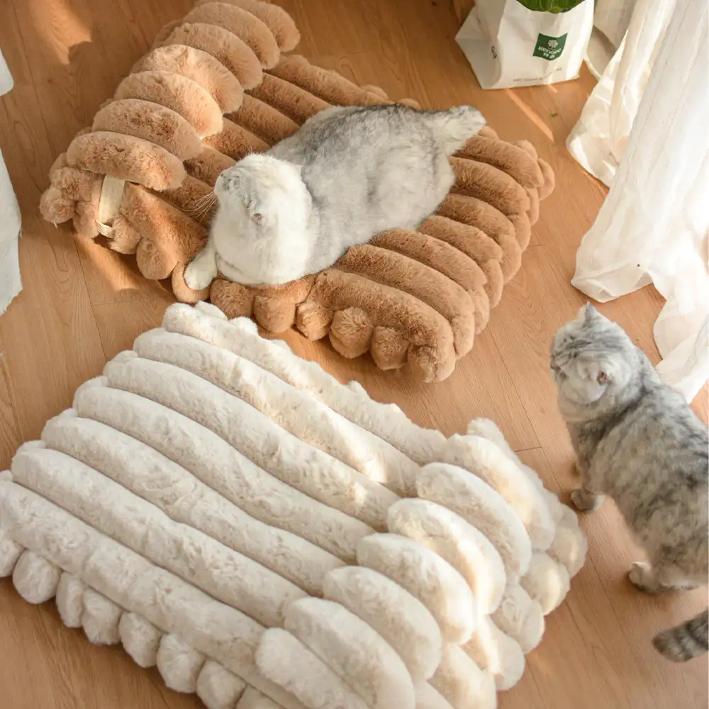Softness Faux Rabbit Fur Warming Pillow Dog Bed - Cozy Cloud - Image 10