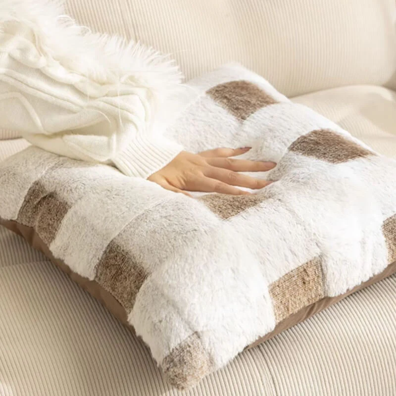 Ultra-Soft Plush Full-Cover Checkerboard Couch Cover - Image 7