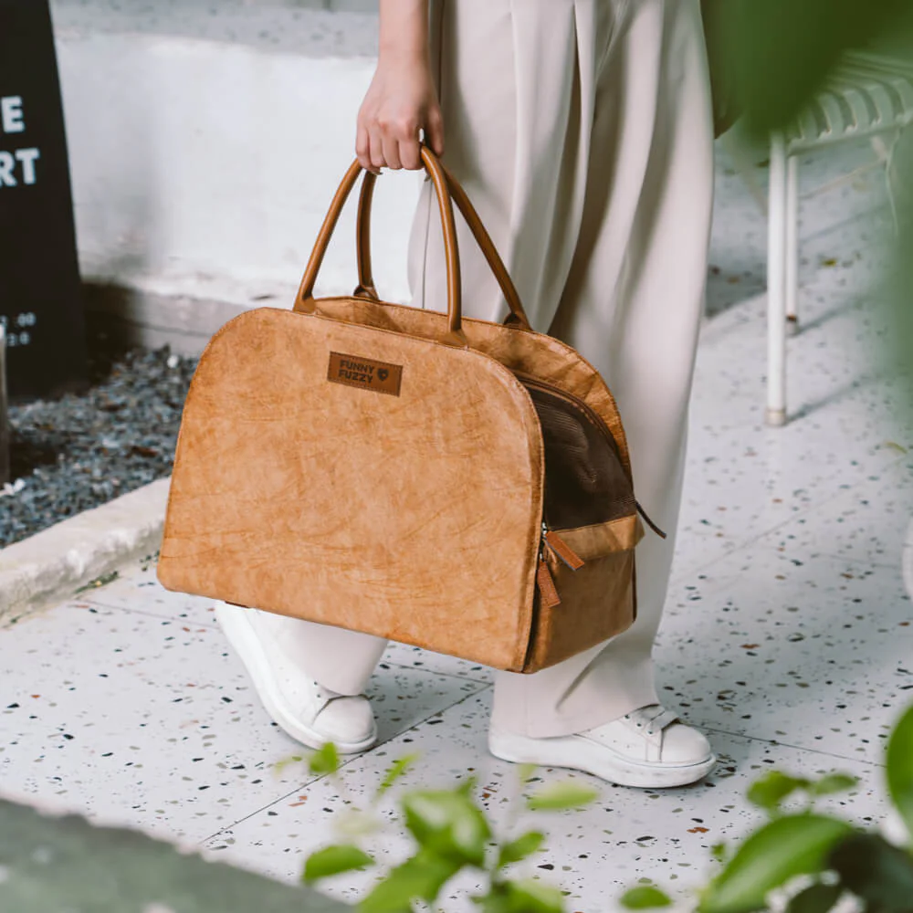 Vogue Eco-friendly Multi-functional Cat Carrier - City Roamer - Image 15