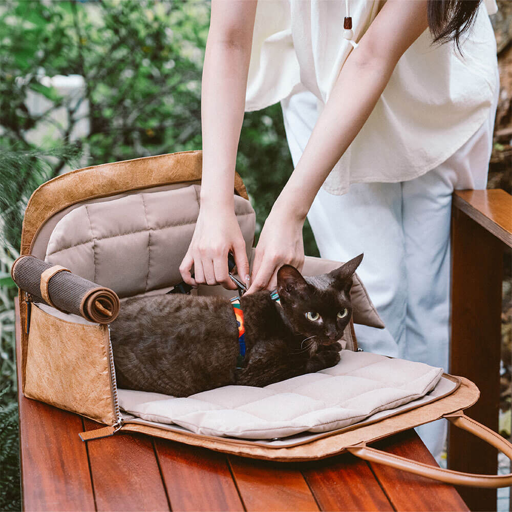 Vogue Eco-friendly Multi-functional Cat Carrier - City Roamer - Image 3