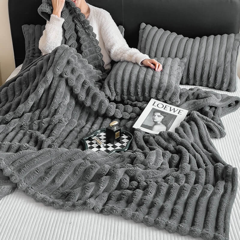 Warm Faux Rabbit Plush Sofa Throw Blanket Human Dog Blanket - Image 3