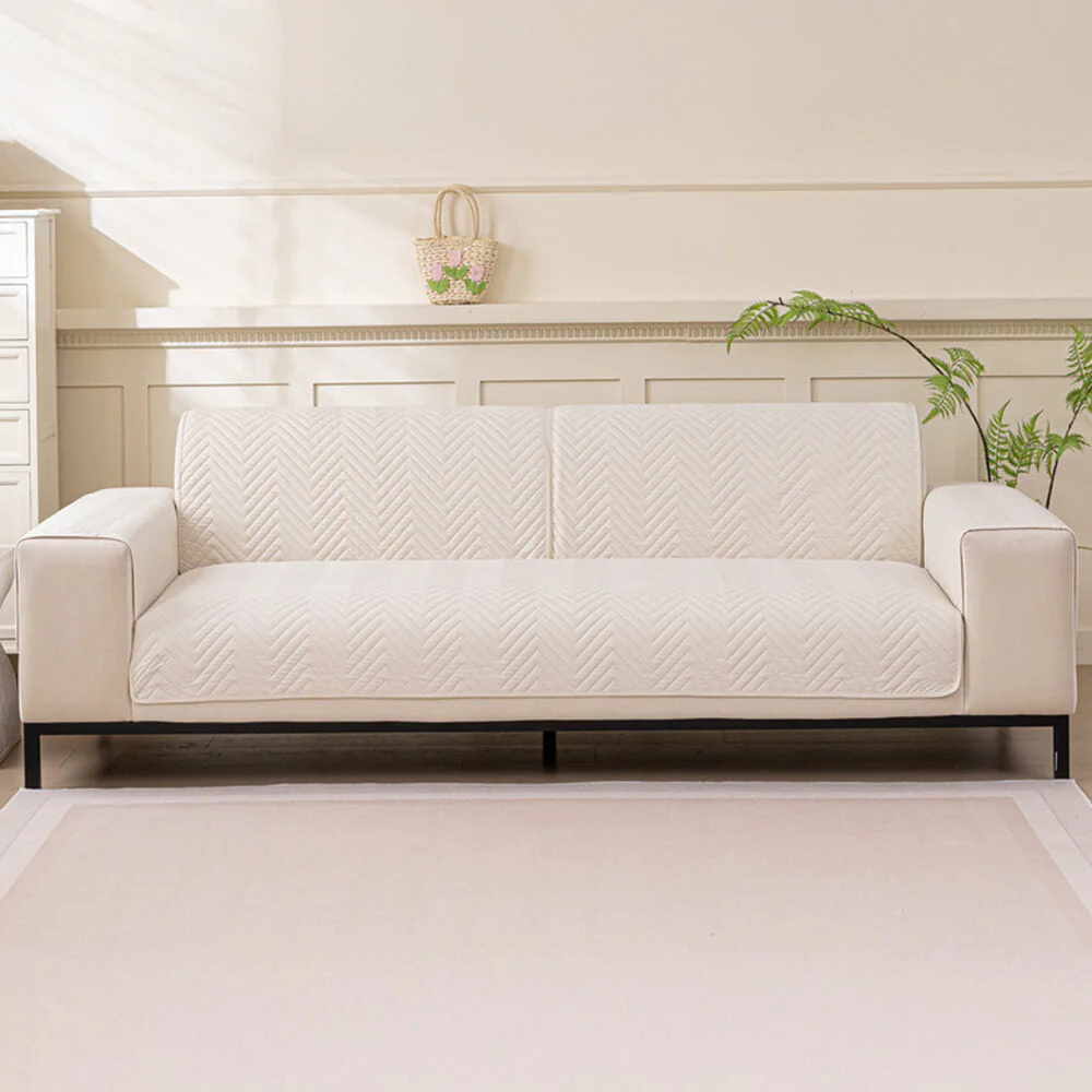 Water-resistant Durable Sofa Protector Pet-Friendly Non-Slip Couch Cover - Image 10